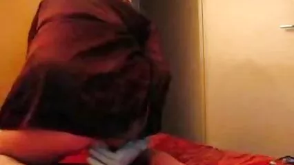 Sexo anal grupal organizado por lesbianas en un estudio porno xxx amateur latino legal
