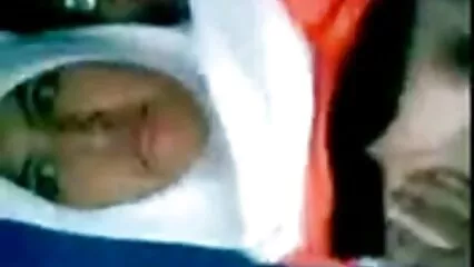 Un beso en porno cornudos latinos el culo, un beso en el culo, dos agentes porno para la excitación, un beso en la boca y follando en el culo.