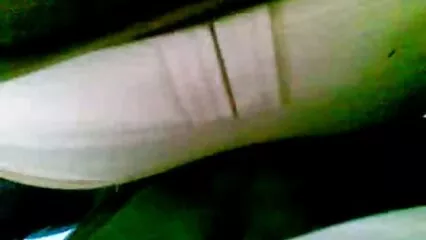 Madre cría a su propio hijo para besarle el videos porno audio latino culo