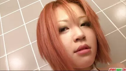Chica rusa se mete a dos hombres videos porno latinos caseros en la boca antes de tener sexo en un trío