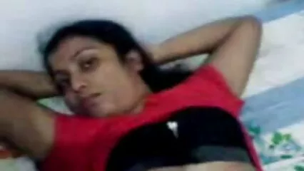 Latina madura grita de un pene apretado en un burro oorno latino