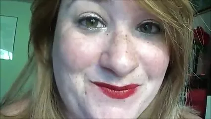 Follando a una chica rusa por la porno castellano latino espalda con un beso.